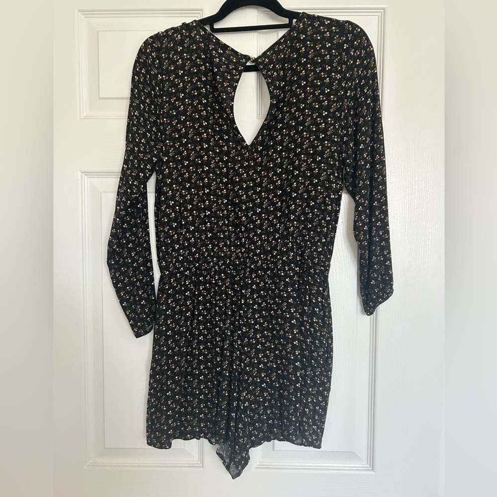 American Eagle 3/4 Sleeve Romper - Picture 7 of 10